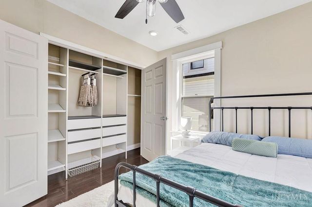 3331 Bonaparte, Cincinnati, OH 45207