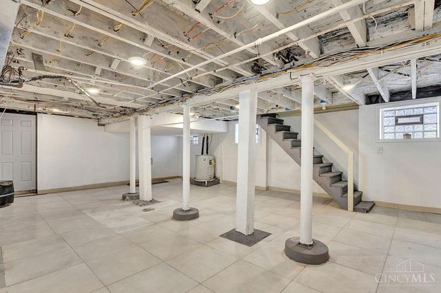 3331 Bonaparte, Cincinnati, OH 45207