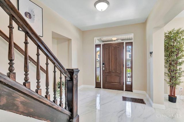 3331 Bonaparte, Cincinnati, OH 45207