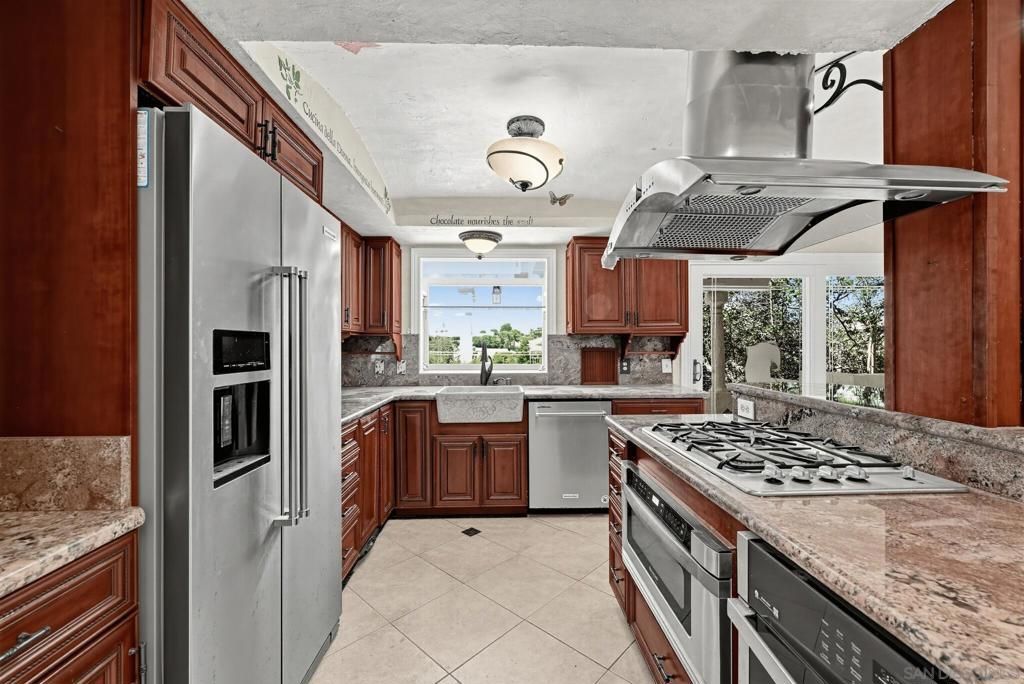 4616 Bay Summit Pl, San Diego, CA 92117 — photo 4