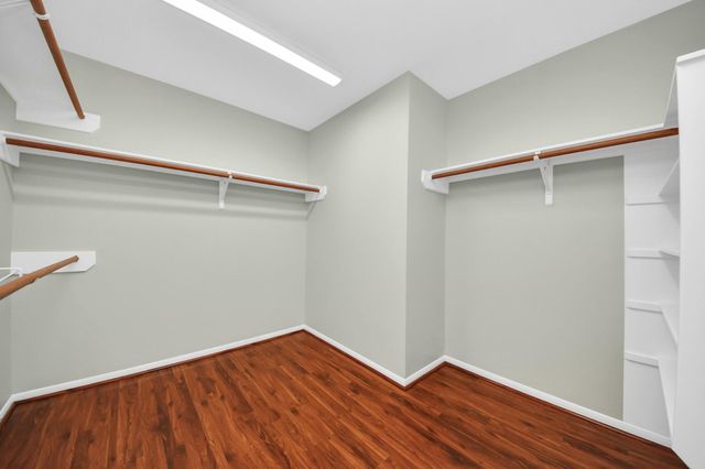 1103 Lake Shore Drive, Pearland, TX 77581