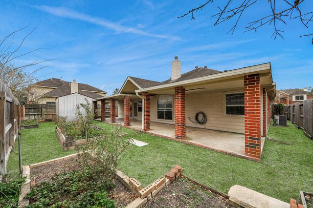 1103 Lake Shore Drive, Pearland, TX 77581