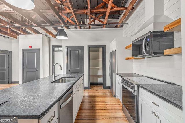 13 Greenville Street B, Newnan, GA 30263