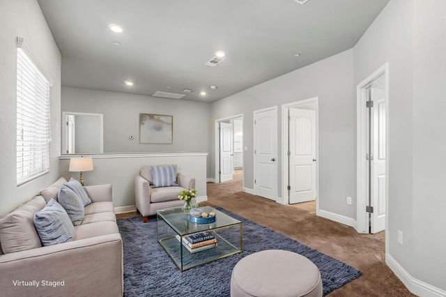 4158 Duncan Avenue, Clovis, CA 93619