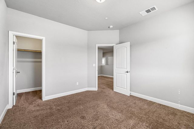 4158 Duncan Avenue, Clovis, CA 93619