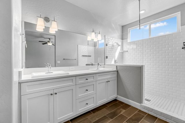 4158 Duncan Avenue, Clovis, CA 93619