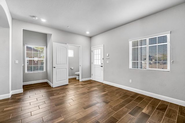 4158 Duncan Avenue, Clovis, CA 93619