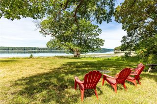 782 E Maples Road, Shelton, WA 98584