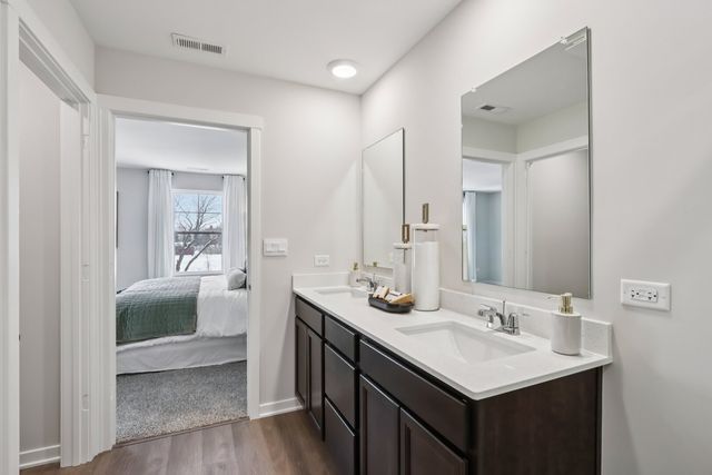 2153 Sandhill Court, Joliet, IL 60435