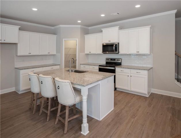 5361 Gray Birch Bend, Flowery Branch, GA 30542