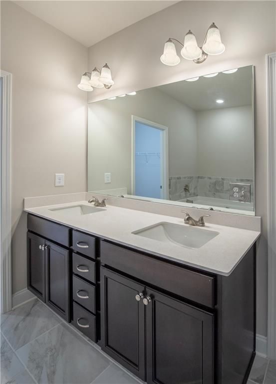5361 Gray Birch Bend, Flowery Branch, GA 30542
