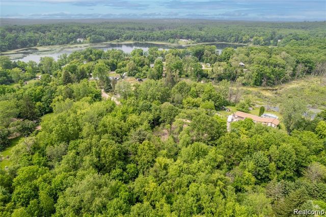 VL Birchwood Drive, Holly, MI 48442