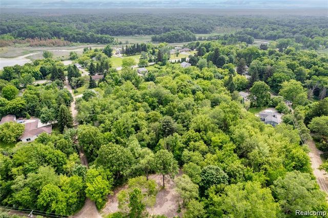 VL Birchwood Drive, Holly, MI 48442