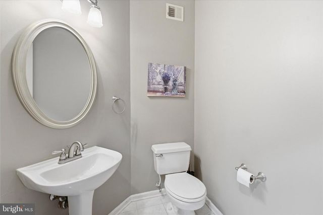 1721 ALGONQUIN RD, Frederick, MD 21701