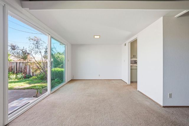 1000 Wood Duck Avenue, Santa Clara, CA 95051