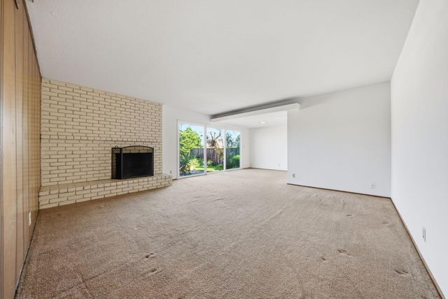 1000 Wood Duck Avenue, Santa Clara, CA 95051