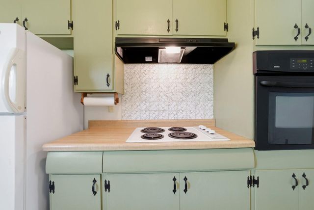 1000 Wood Duck Avenue, Santa Clara, CA 95051