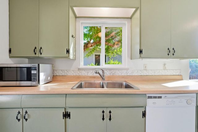 1000 Wood Duck Avenue, Santa Clara, CA 95051