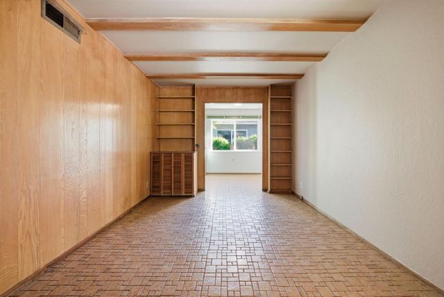 1000 Wood Duck Avenue, Santa Clara, CA 95051