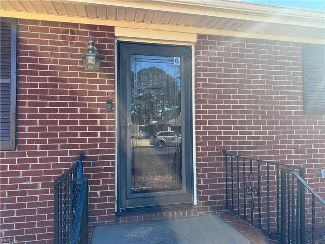 3715 Magnolia DR, Portsmouth, VA 23703