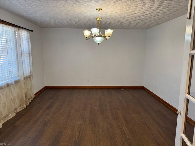 3715 Magnolia DR, Portsmouth, VA 23703