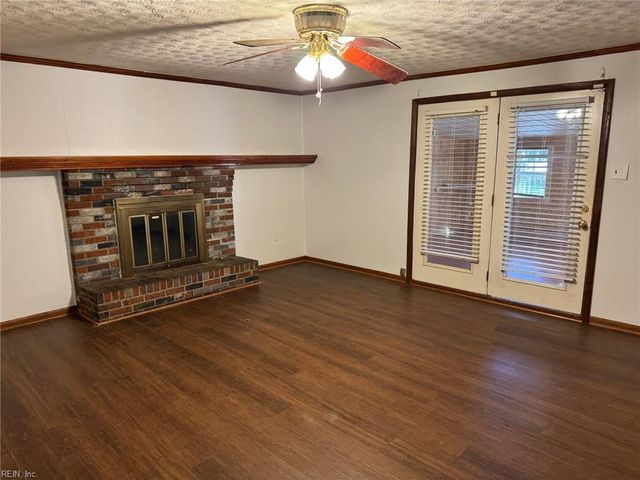 3715 Magnolia DR, Portsmouth, VA 23703