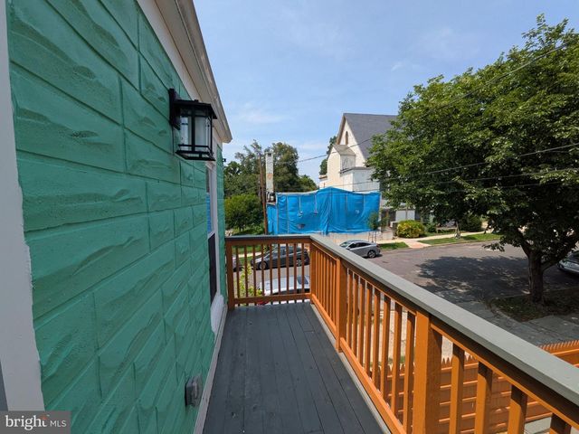 2953 MILES AVE, Baltimore, MD 21211