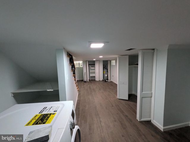 2953 MILES AVE, Baltimore, MD 21211