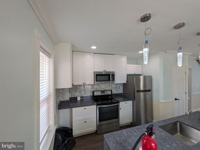 2953 MILES AVE, Baltimore, MD 21211