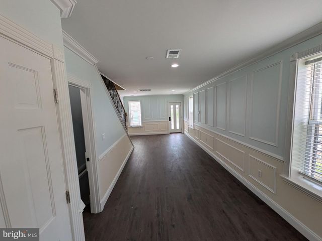 2953 MILES AVE, Baltimore, MD 21211