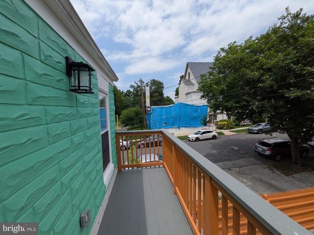 2953 MILES AVE, Baltimore, MD 21211