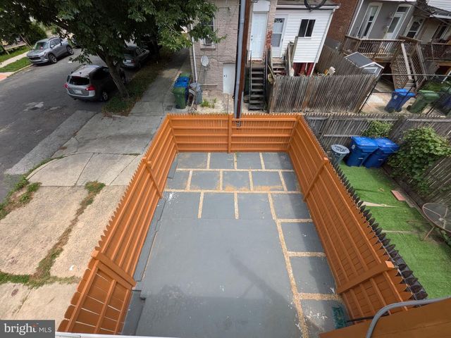 2953 MILES AVE, Baltimore, MD 21211