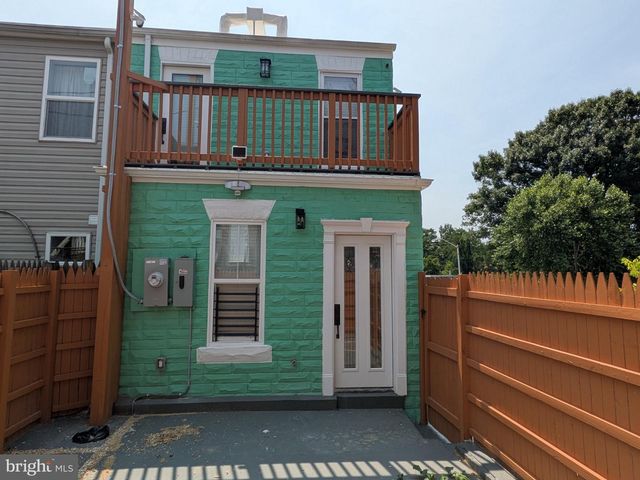 2953 MILES AVE, Baltimore, MD 21211