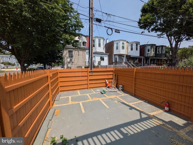 2953 MILES AVE, Baltimore, MD 21211