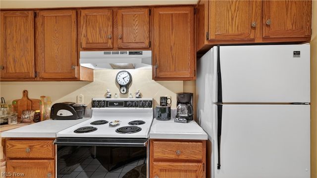 1123 Redtail Hawk 1, Boardman, OH 44512