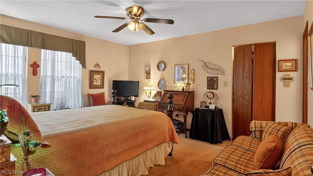 1123 Redtail Hawk 1, Boardman, OH 44512