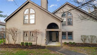 1123 Redtail Hawk 1, Boardman, OH 44512