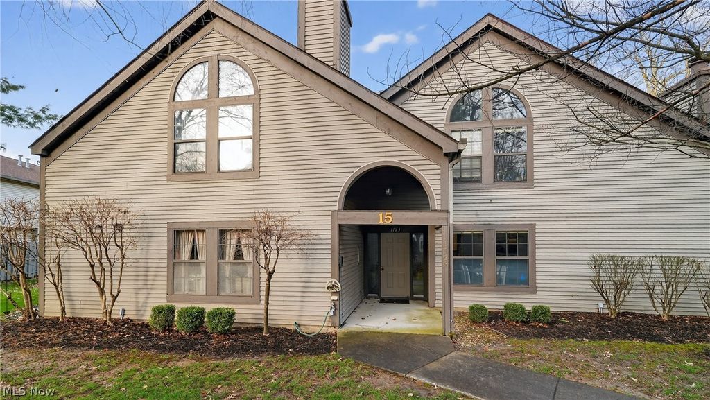 1123 Redtail Hawk 1, Boardman, OH 44512