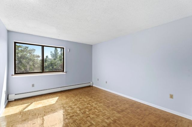 151 Coolidge Avenue 413, Watertown, MA 02472