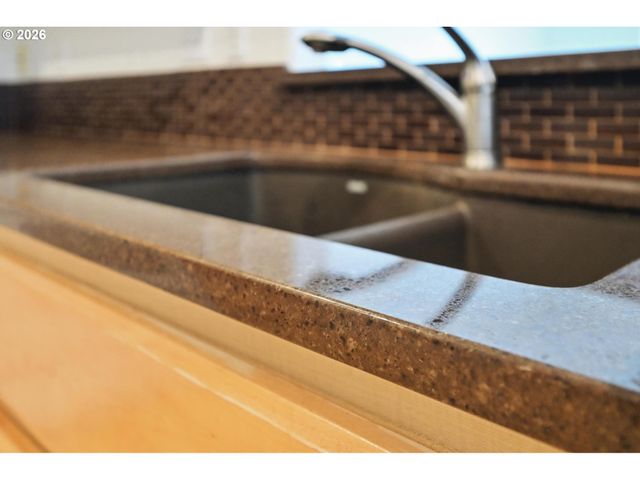 1638 Sw 173RD Ter, Beaverton, OR 97003