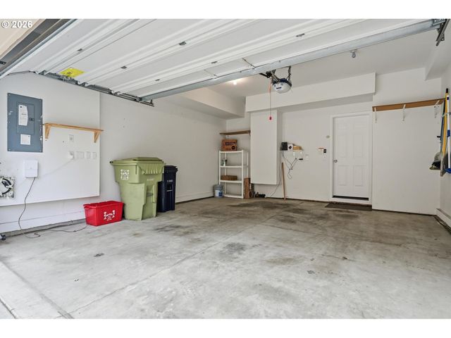 1638 Sw 173RD Ter, Beaverton, OR 97003