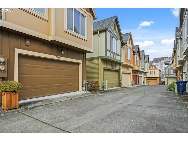 1638 Sw 173RD Ter, Beaverton, OR 97003