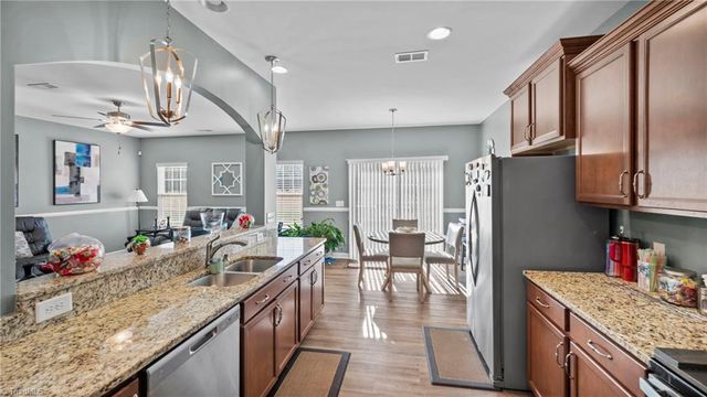 416 Freemont Drive, Thomasville, NC 27360