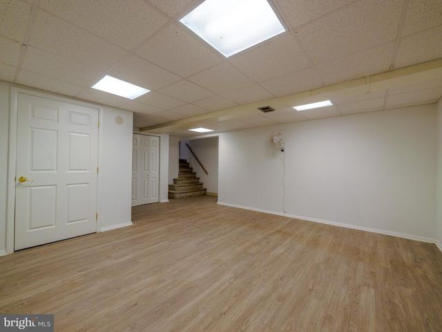 409 REDHILL DR, Broomall, PA 19008