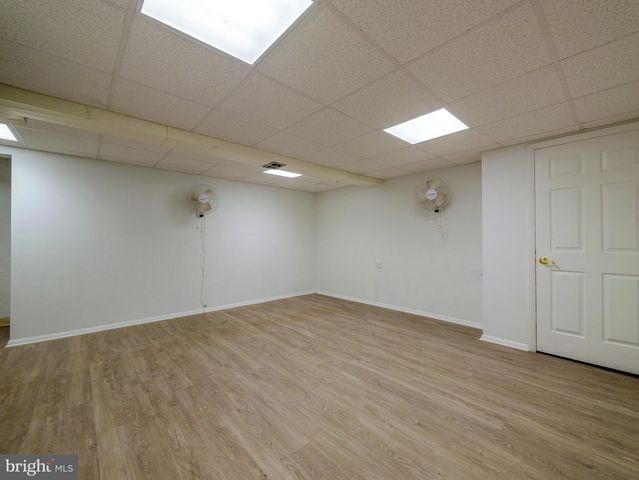 409 REDHILL DR, Broomall, PA 19008