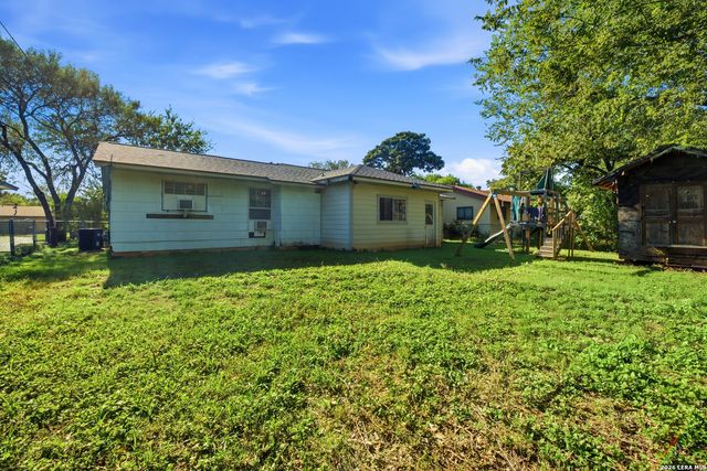 10715 LAZY OAKS DR, San Antonio, TX 78217
