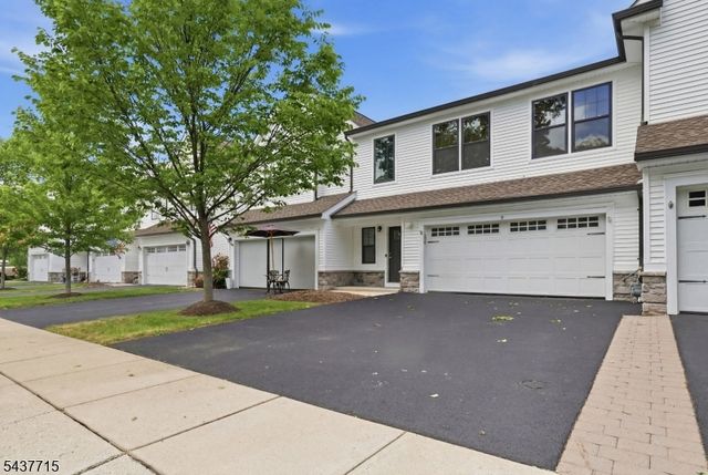9 Coneflower Ct, Allamuchy Twp., NJ 07840