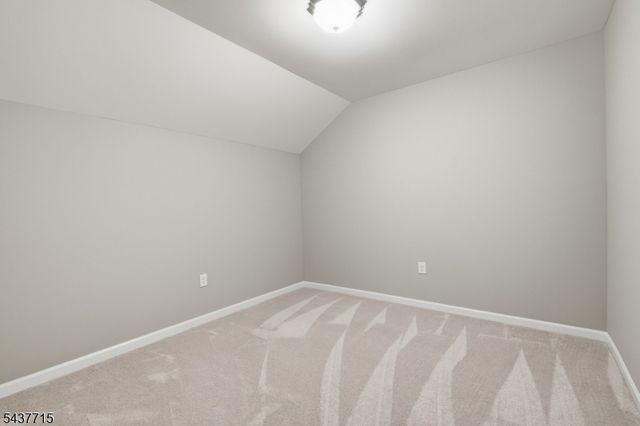 9 Coneflower Ct, Allamuchy Twp., NJ 07840