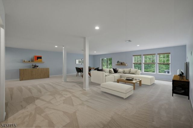 9 Coneflower Ct, Allamuchy Twp., NJ 07840