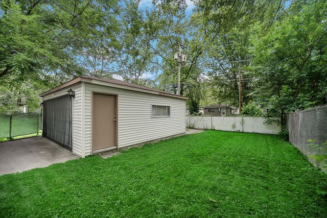 16913 Western Avenue, Hazel Crest, IL 60429